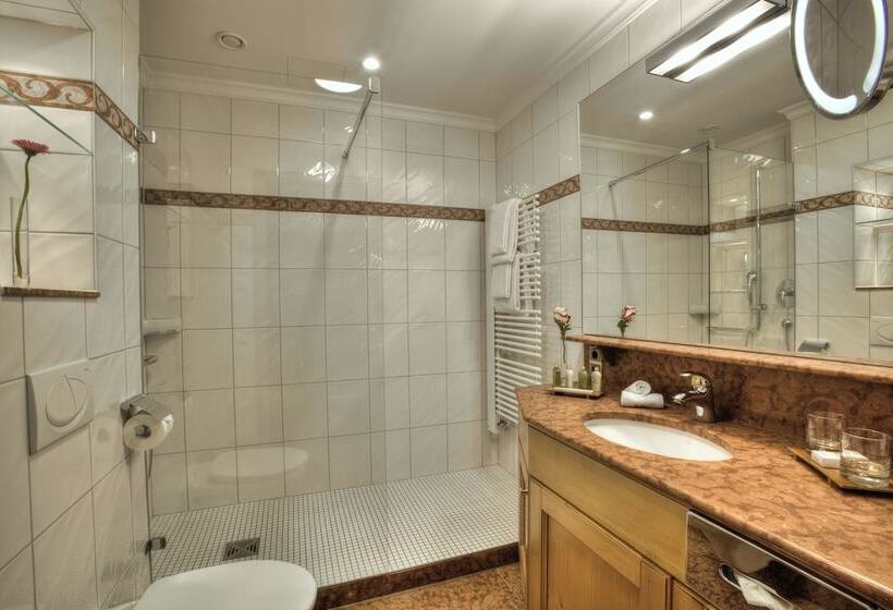 חדר סופריור, Zum Erdinger Weißbrau