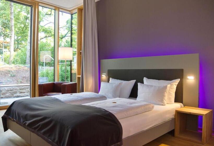Deluxe Zimmer, Qube Hotel Bergheim