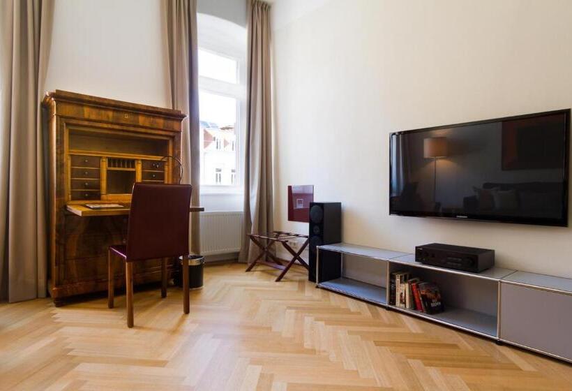 Апартаменты 1 Спальня, Qube Hotel Bergheim