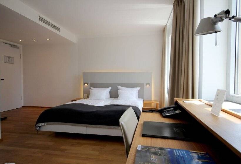 Quarto standard, Qube Hotel Bergheim