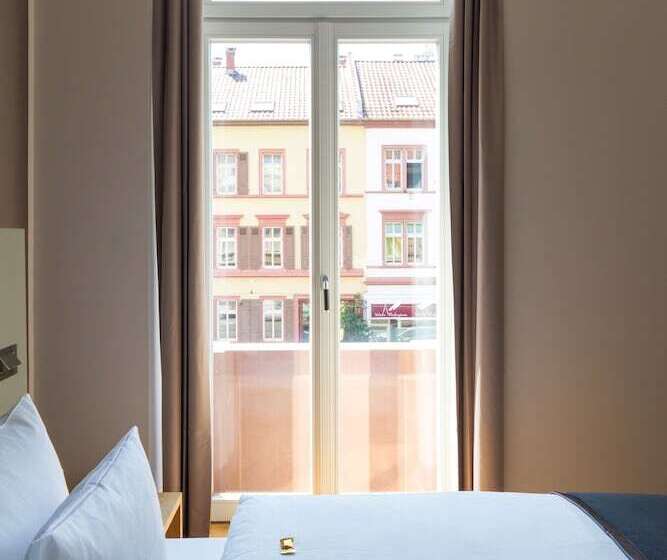 Номер Стандарт Индивидуальный, Qube Hotel Bergheim