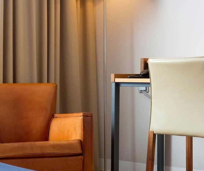 Superior-Zimmer, Qube Hotel Bergheim