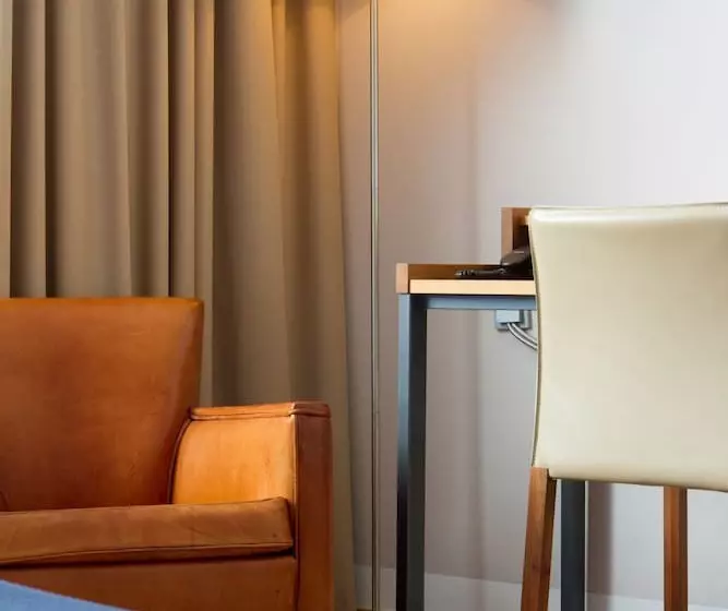 Superior-Zimmer, Qube Hotel Bergheim