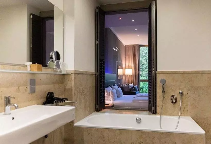 Junior Suite, Qube Hotel Bergheim