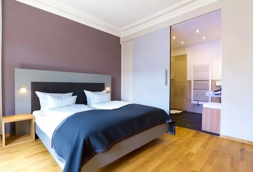 Standardzimmer, Qube Hotel Bergheim
