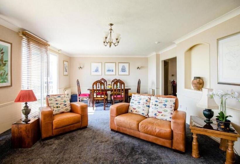 جناح سرير كينج, The Beachcroft Hotel, Bw Signature Collection