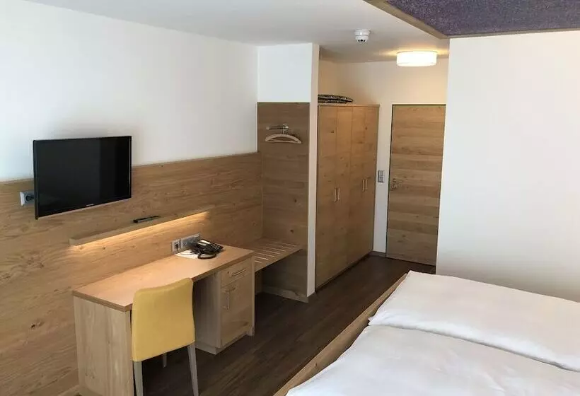 اتاق استاندارد, Urlaubshotel Binder