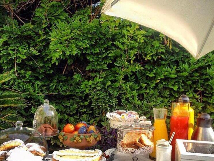 اتاق استاندارد چهار تخته, Ascoli Bonjour B&b & Apartments Parcheggio Privato & Giardino