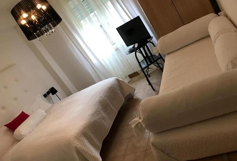 اتاق استاندارد سه نفره, Ascoli Bonjour B&b & Apartments Parcheggio Privato & Giardino