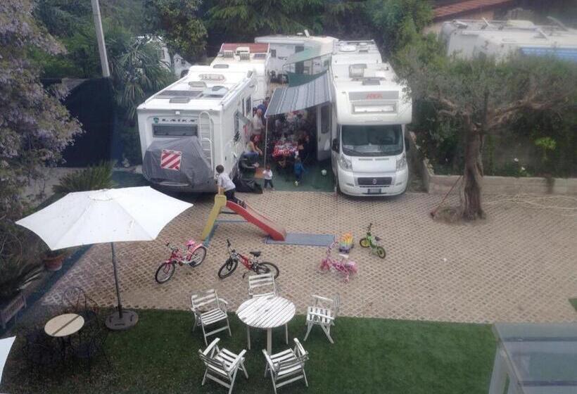 اتاق خانوادگی, Ascoli Bonjour B&b & Apartments Parcheggio Privato & Giardino