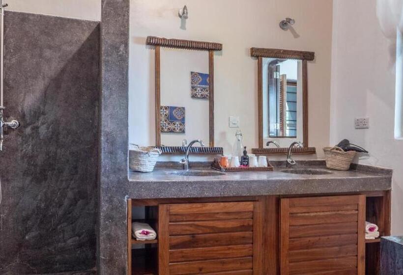 سوییت خانوادگی, Raha Lodge Zanzibar Boutique