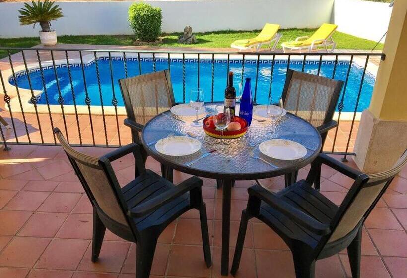 شقة غرفة واحدة, Casa Estombar   Private Swimming Pool   Air Conditioning In All Bedrooms   Wifi