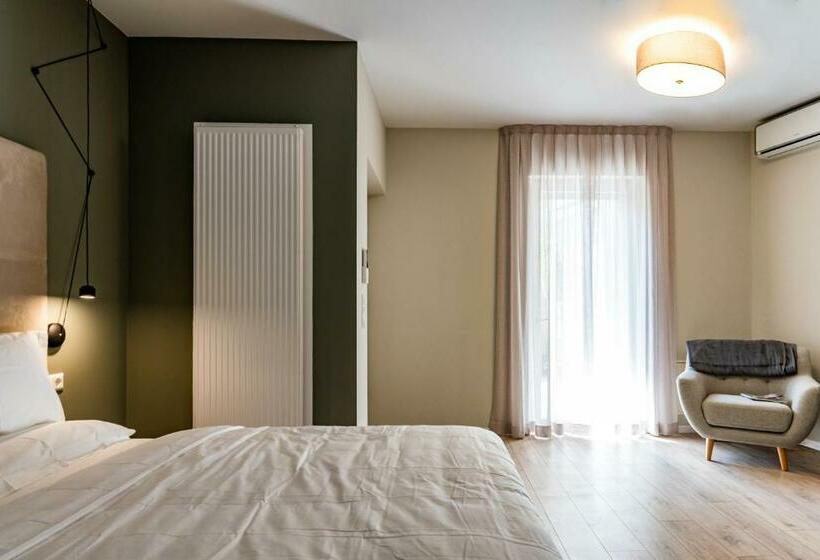 سوییت لوکس, Villa Jasmine