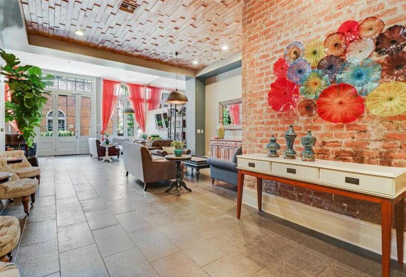 带两个卧室的顶楼公寓, Roami At Factors Row