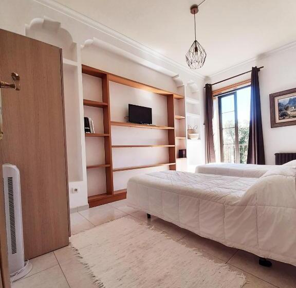 バス共有のスタンダードルーム, Albergue Villa San Clemente