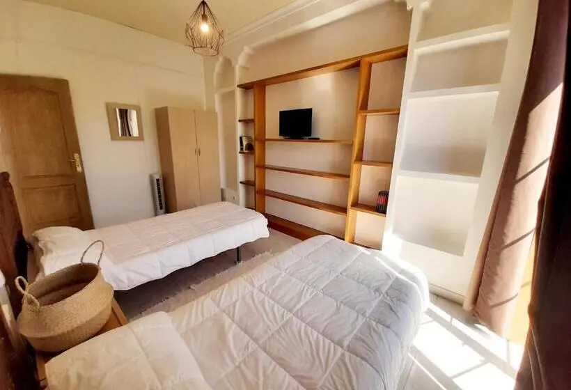 اتاق استاندارد با سرویس بهداشتی مشترک, Albergue Villa San Clemente