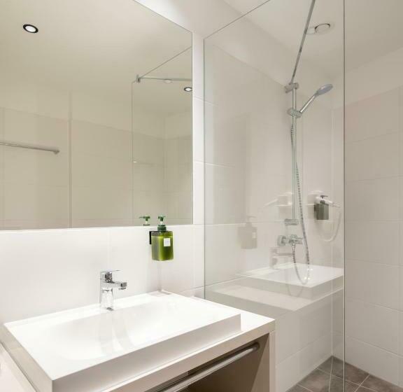 ファミリールーム, At Home Late Arrival Self Check In