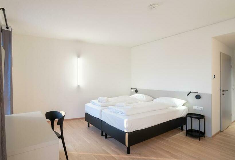 ファミリールーム, At Home Late Arrival Self Check In