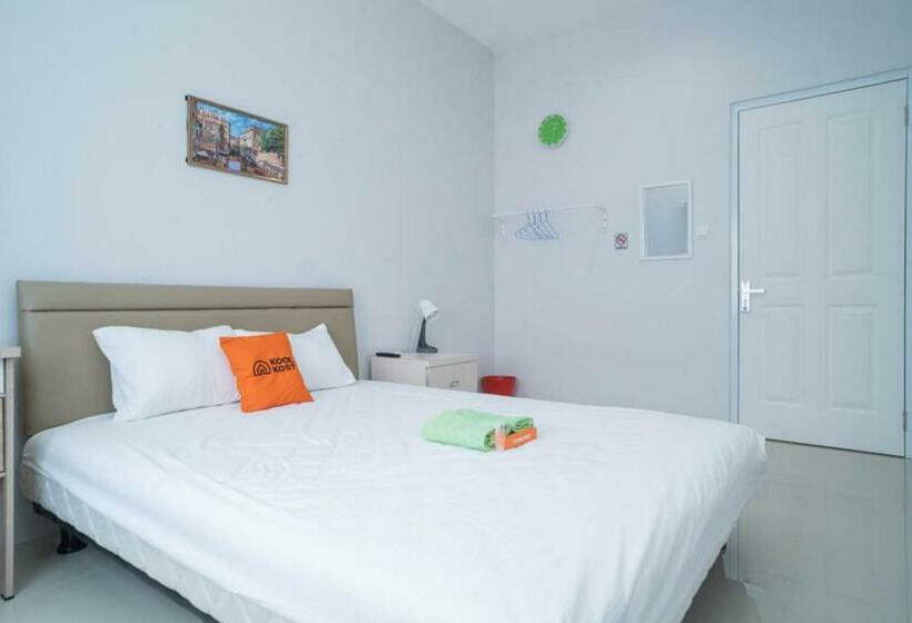 带共用浴室的标准房间, Koolkost Near Taman Budaya Sentul