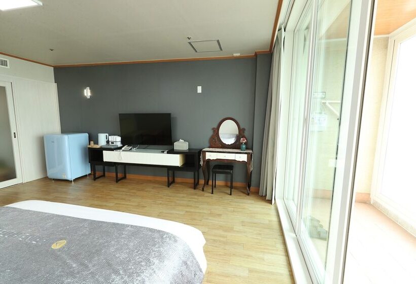 Номер Deluxe Вид на Море, Marine