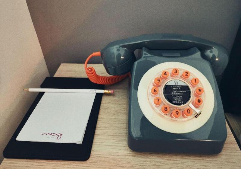 Büyük Çift Kişilik Yataklı Standart Oda, Moxy Shanghai Hongqiao Necc