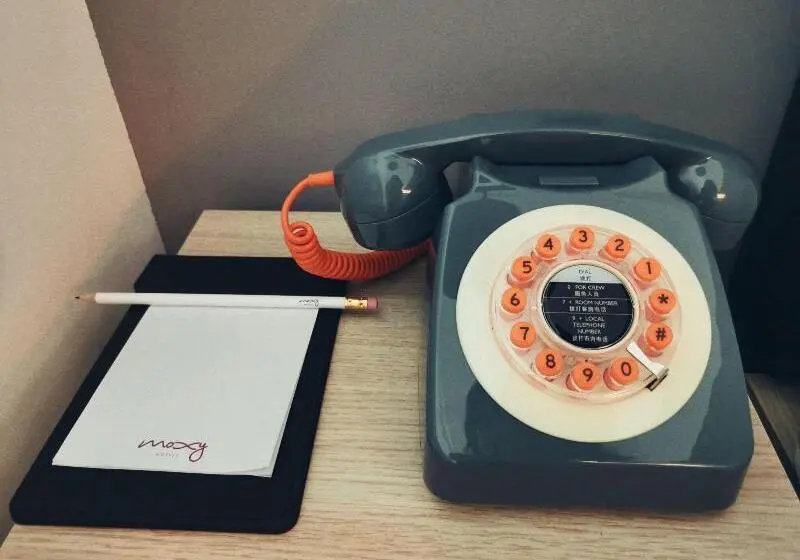 キングサイズベッドのスタンダードルーム, Moxy Shanghai Hongqiao Necc