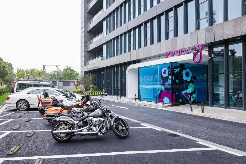 キングサイズベッドのスタンダードルーム, Moxy Shanghai Hongqiao Necc