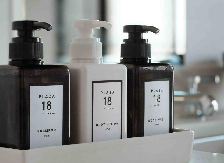 اتاق لوکس, Plaza 18 Grupo Califa