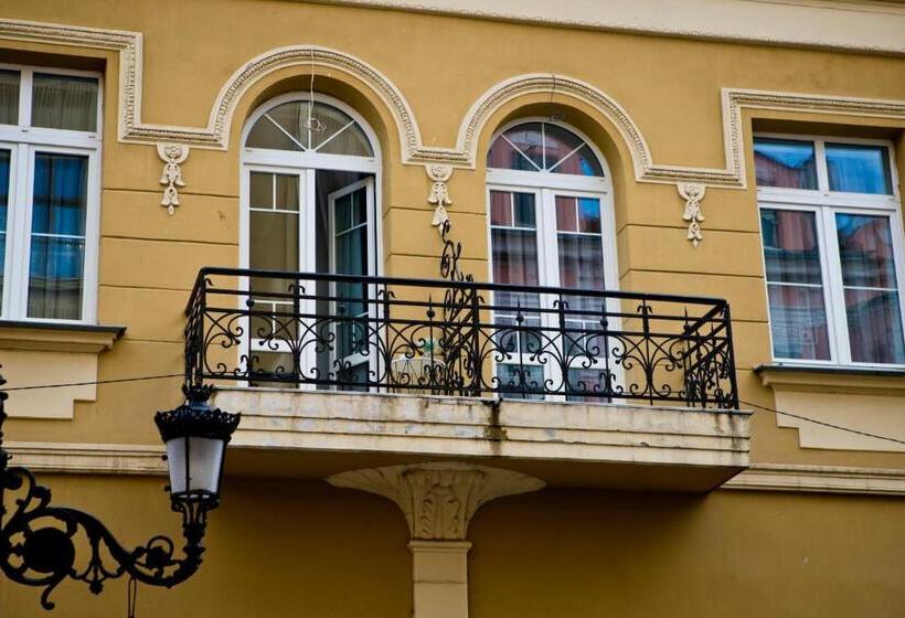 스탠다드 발코니 룸, Plovdiv City Center