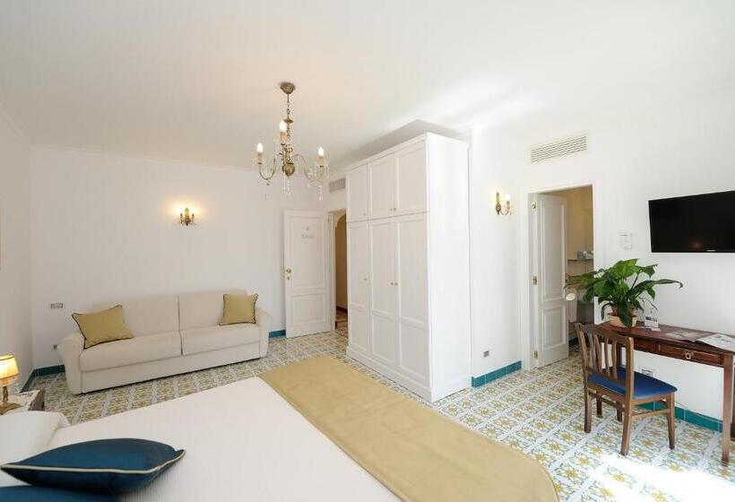 キングサイズベッドのスタンダードルーム, Boutique Gimagi