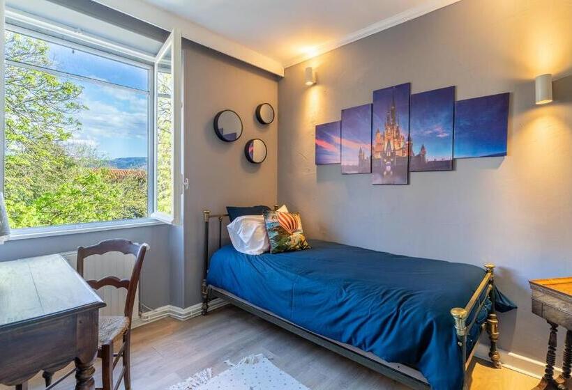 Family Suite, La Chapelle Aux Acacias