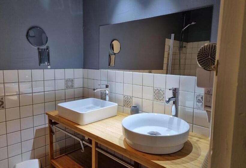 Family Suite, La Chapelle Aux Acacias