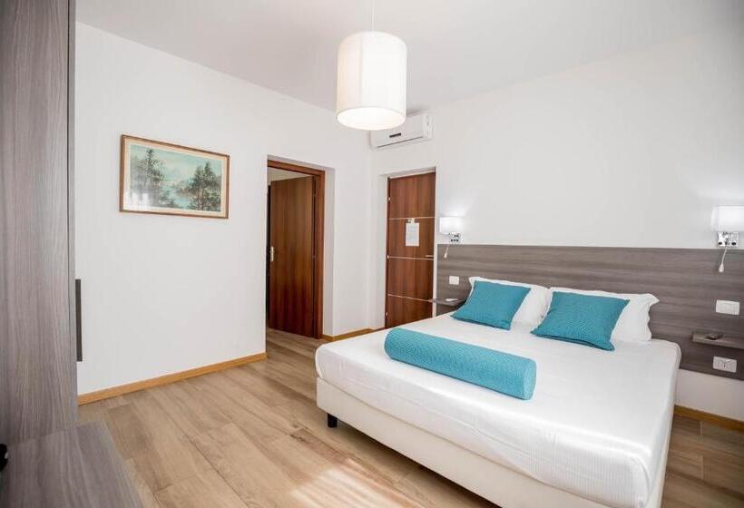 اتاق لوکس, Residence Villa Tota