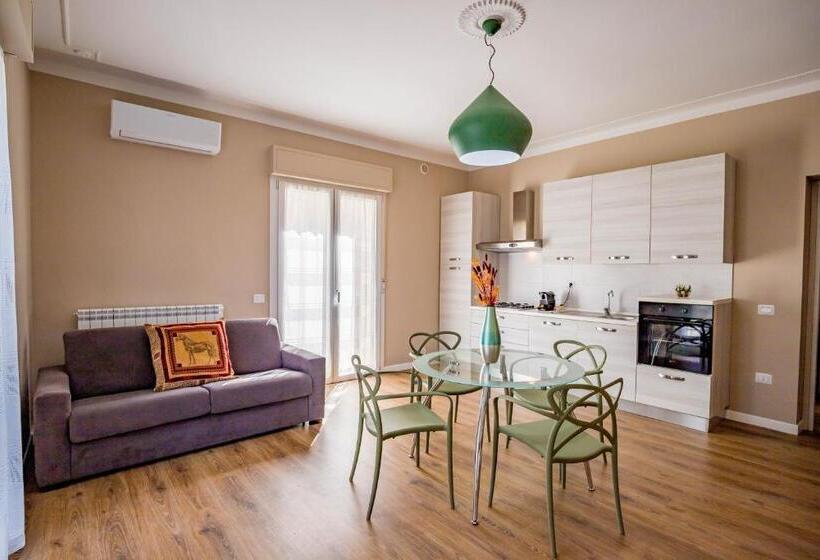 آپارتمان 1 خوابه با تراس, Residence Villa Tota