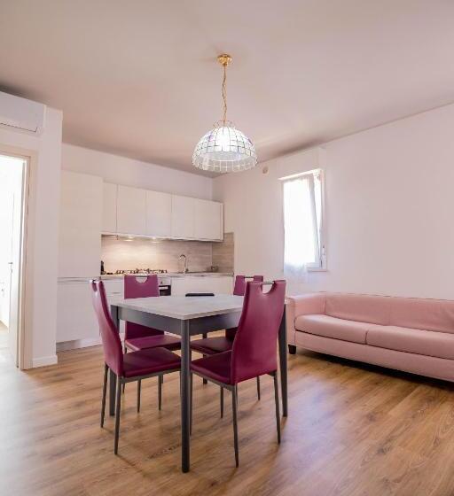Апартаменты 2 Спальни, Residence Villa Tota