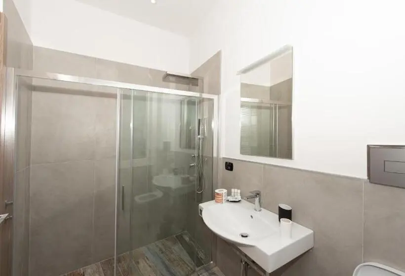 اتاق خانوادگی, Urban Rooms Salerno