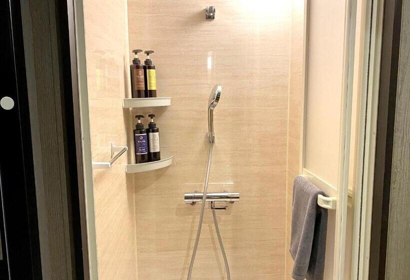 基本间, Petit Hotel Mio