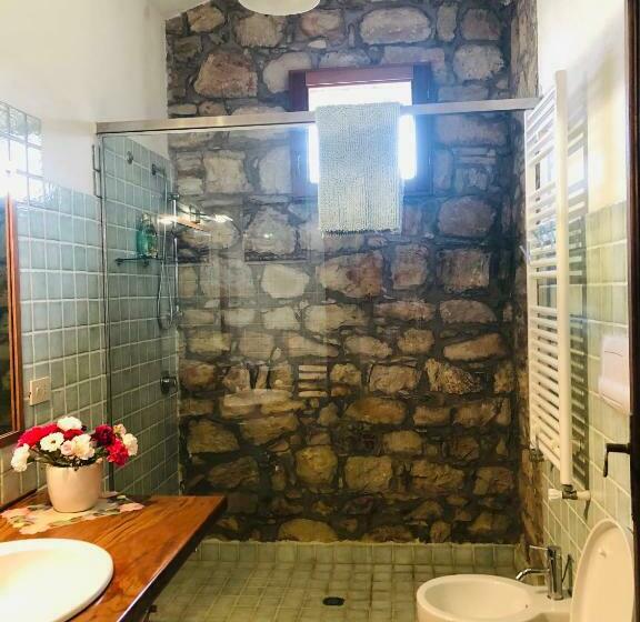 غرفة بريميوم رباعية, Relais Maffia B&b