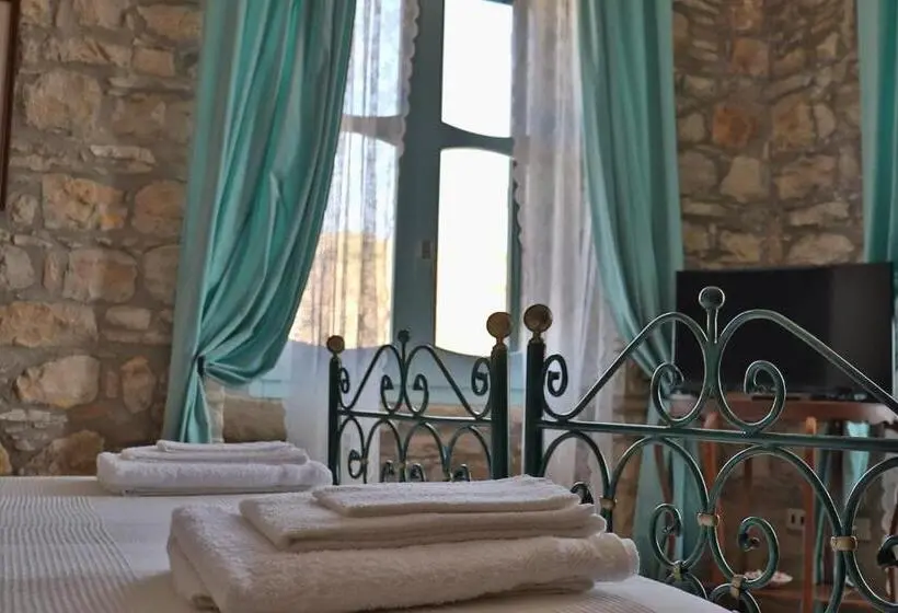 バルコニー付きデラックスルーム, Relais Maffia B&b