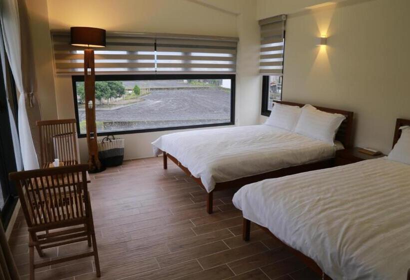 اتاق استاندارد چهار تخته, 安農671民宿