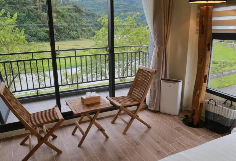 اتاق استاندارد چهار تخته, 安農671民宿