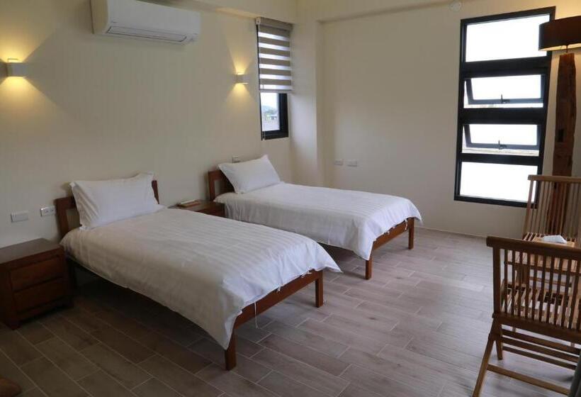 اتاق استاندارد با بالکن, 安農671民宿