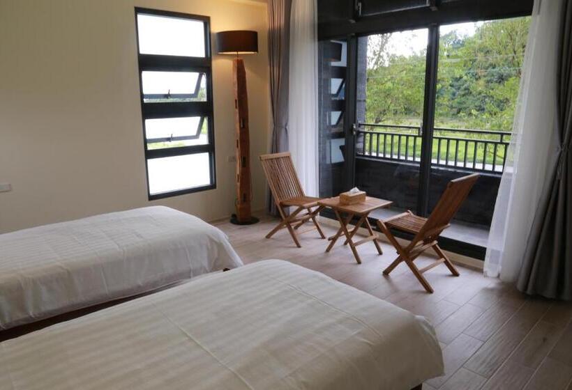 اتاق استاندارد با بالکن, 安農671民宿