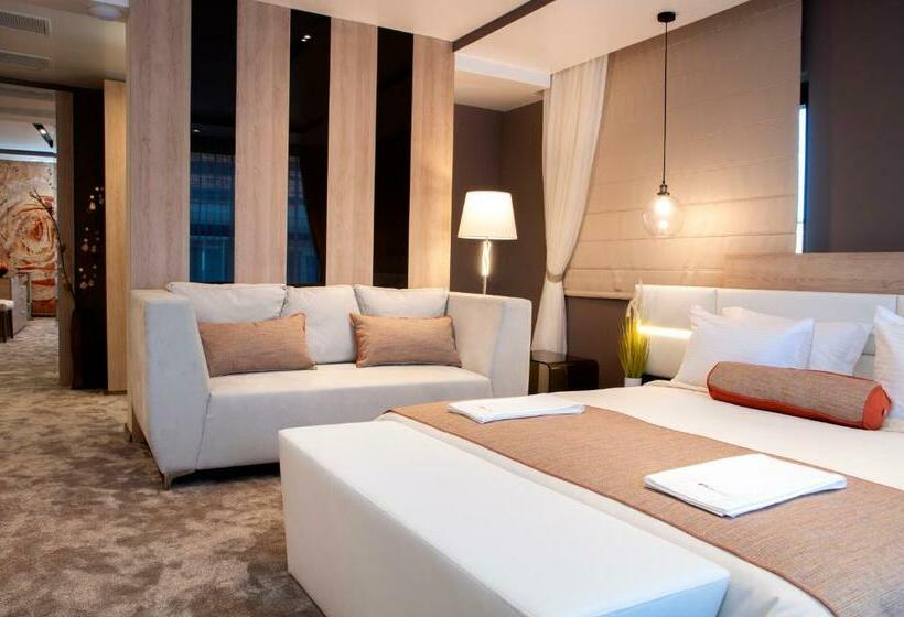 חדר סטנדרט, Family Hotel Business Club