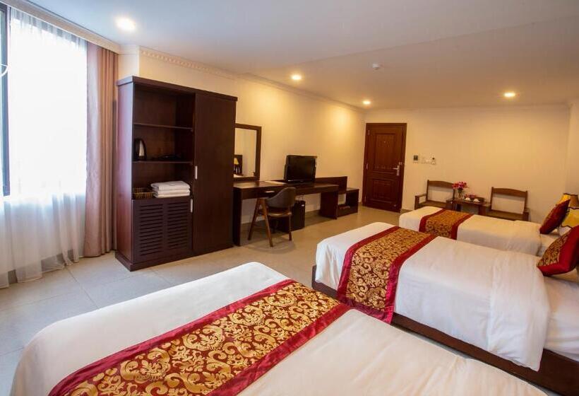 اتاق استاندارد سه نفره, Grand Flamant Hotel Sapa