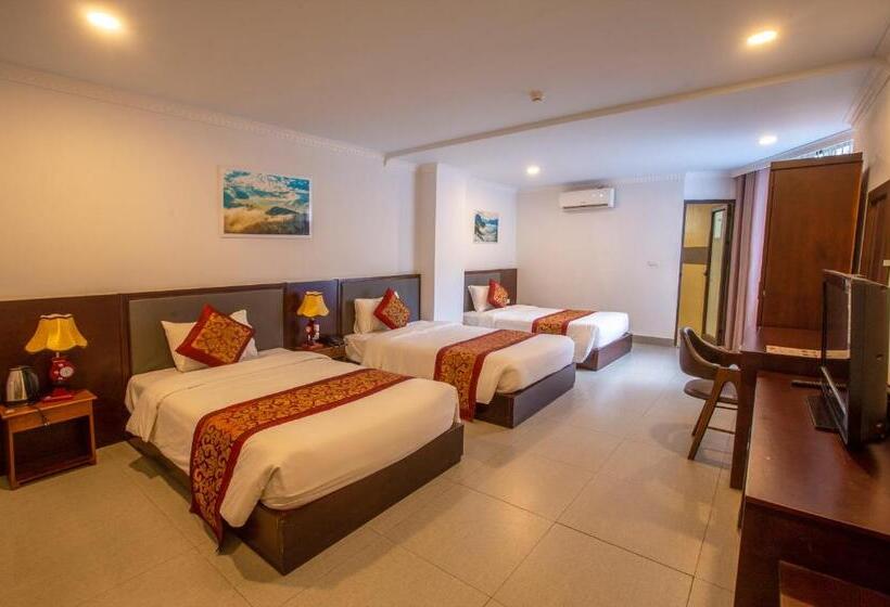 اتاق استاندارد سه نفره, Grand Flamant Hotel Sapa