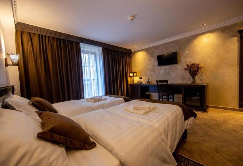 חדר סטנדרט עם מרפסת, Hanul Tentea Pasul Gutai