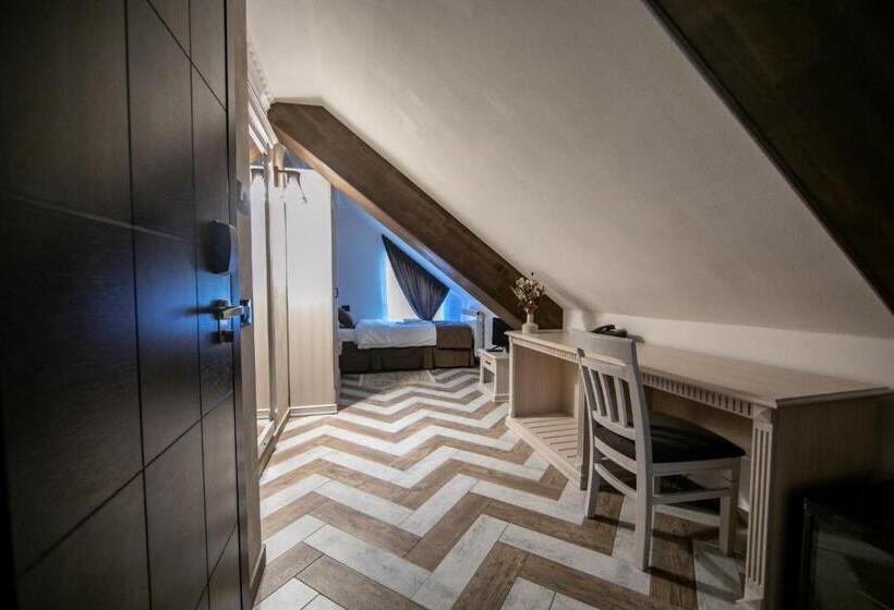 חדר סטנדרט יחיד, Hanul Tentea Pasul Gutai