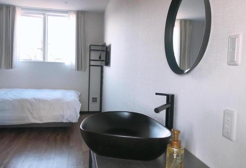 اتاق استاندارد, Megu Fuji 2021