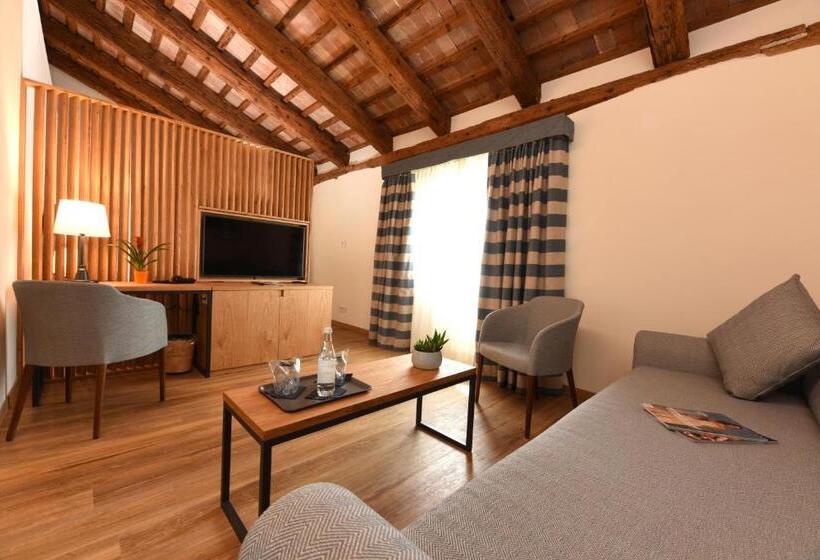 סוויטת ג'וניור נוף לגינה, Ristorante Magia Del Brenta